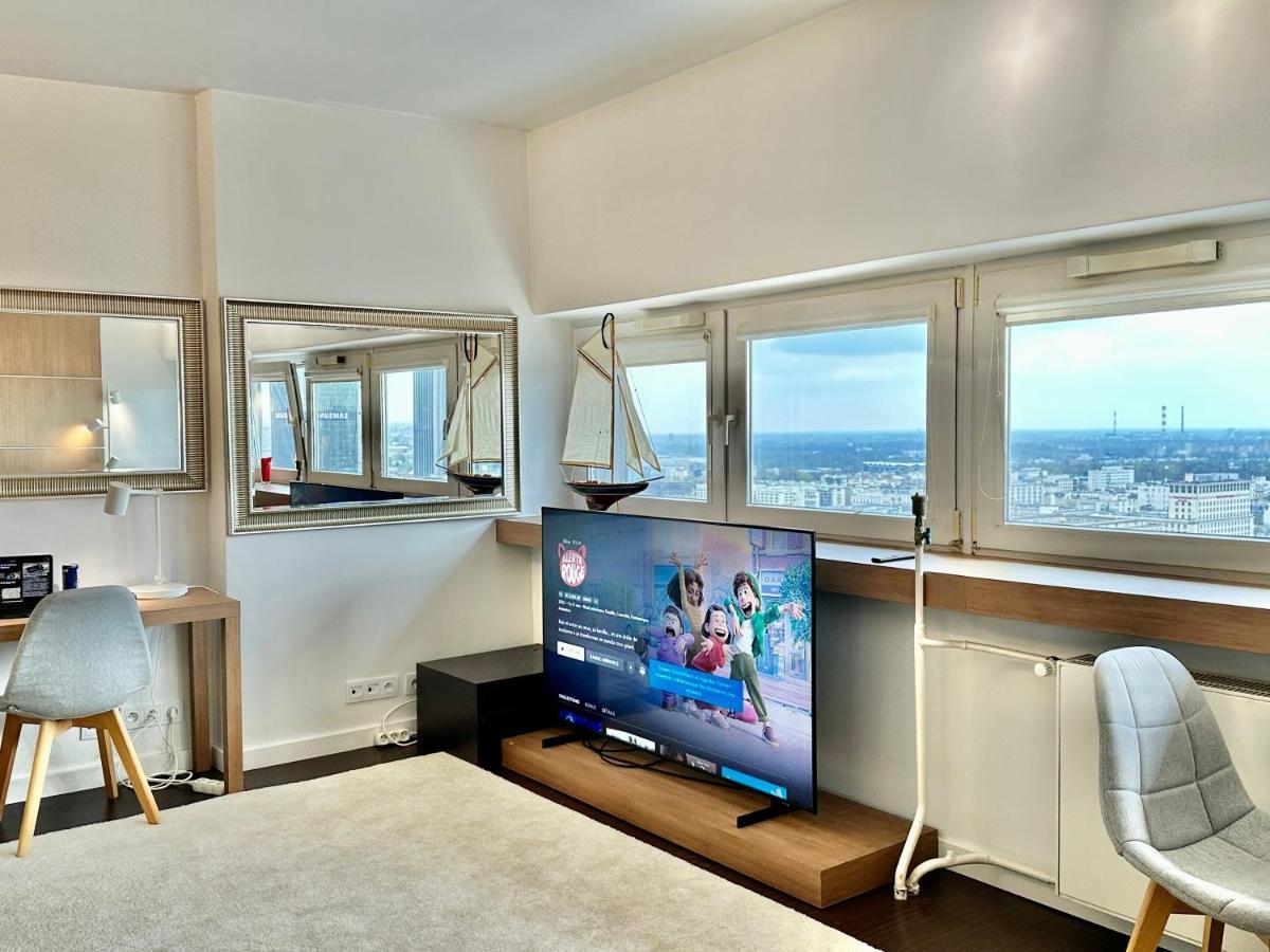 Top Metro X2 Fast Wifi 400 Mbs 70'Tv Netflix Hbo Max Appletv+ Disney+ Varsovie Extérieur photo
