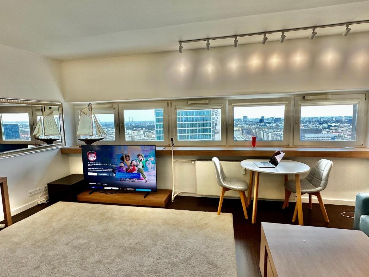 Top Metro X2 Fast Wifi 400 Mbs 70'Tv Netflix Hbo Max Appletv+ Disney+ Varsovie Extérieur photo